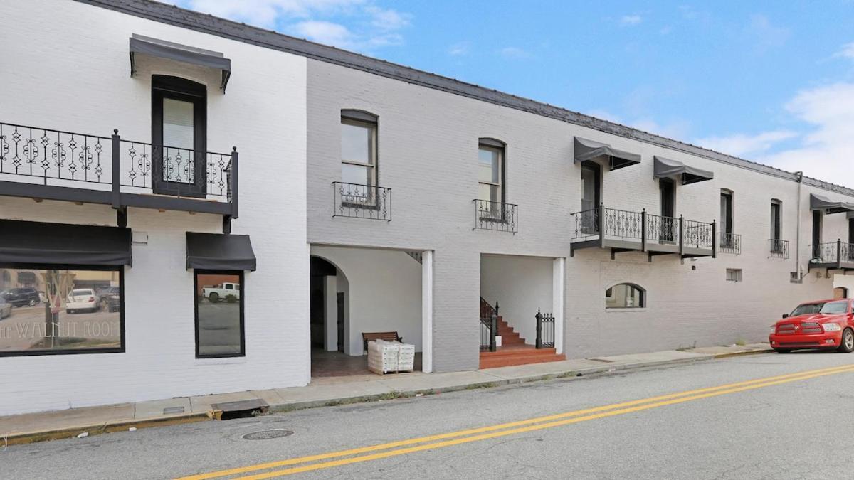 The Post Loft- In The Heart Of Downtown Statesboro Apartamento Exterior foto